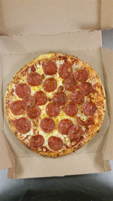 dominos cadiz oh|Domino's Pizza in Cadiz, OH .